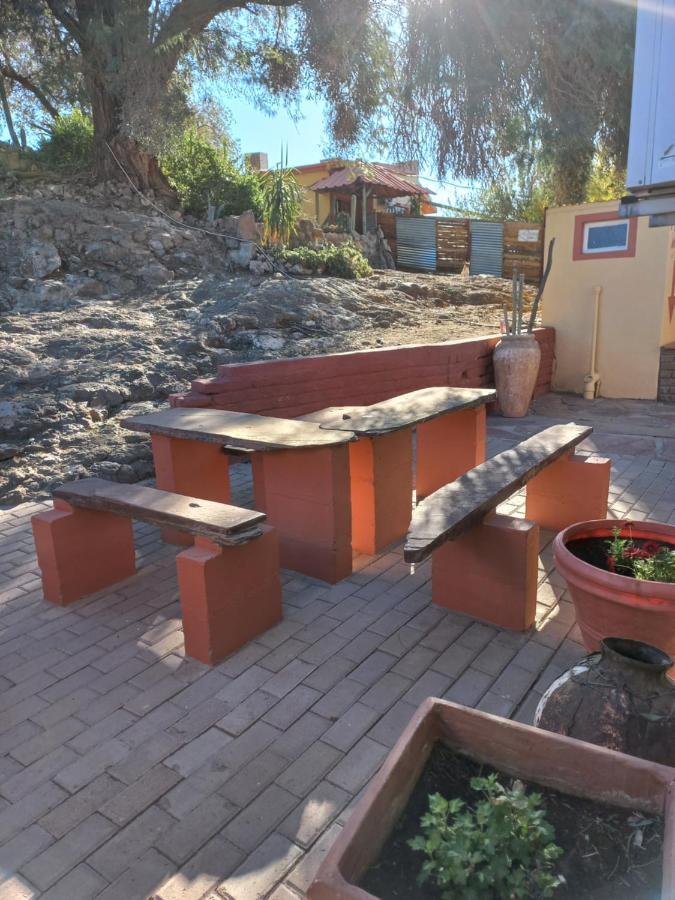 Larochelle Guesthouse Keetmanshoop Extérieur photo