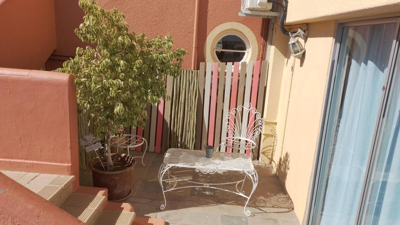 Larochelle Guesthouse Keetmanshoop Extérieur photo